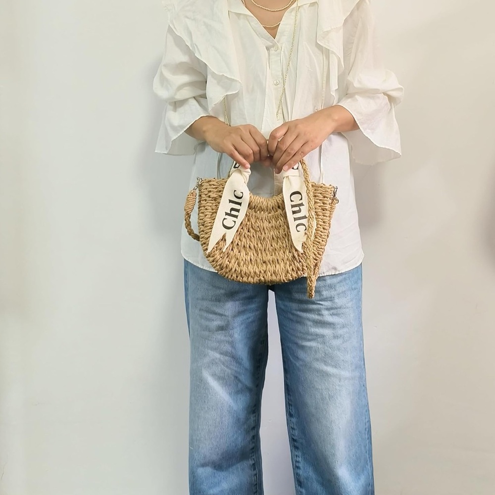 Chic Tan Woven Shoulder Bag - Picture 3 of 4